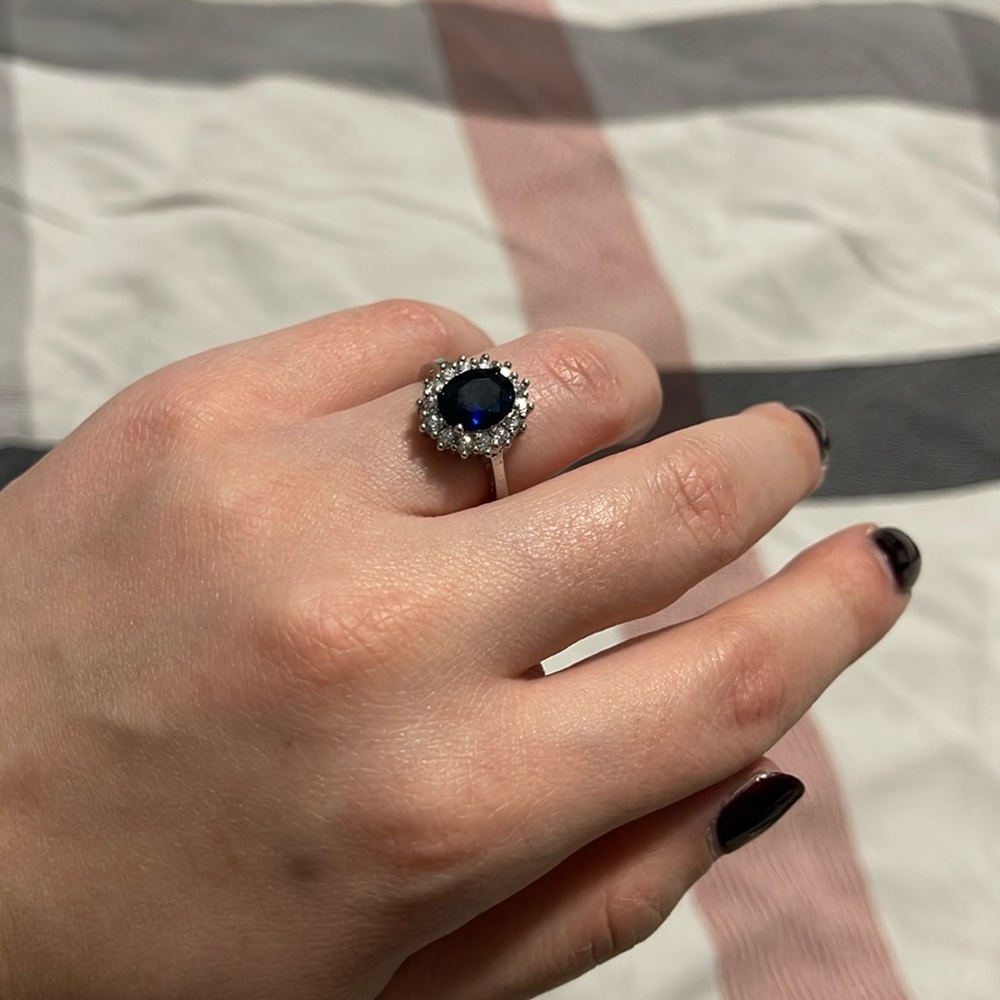 Sterling silver Princess Diana Style Ring